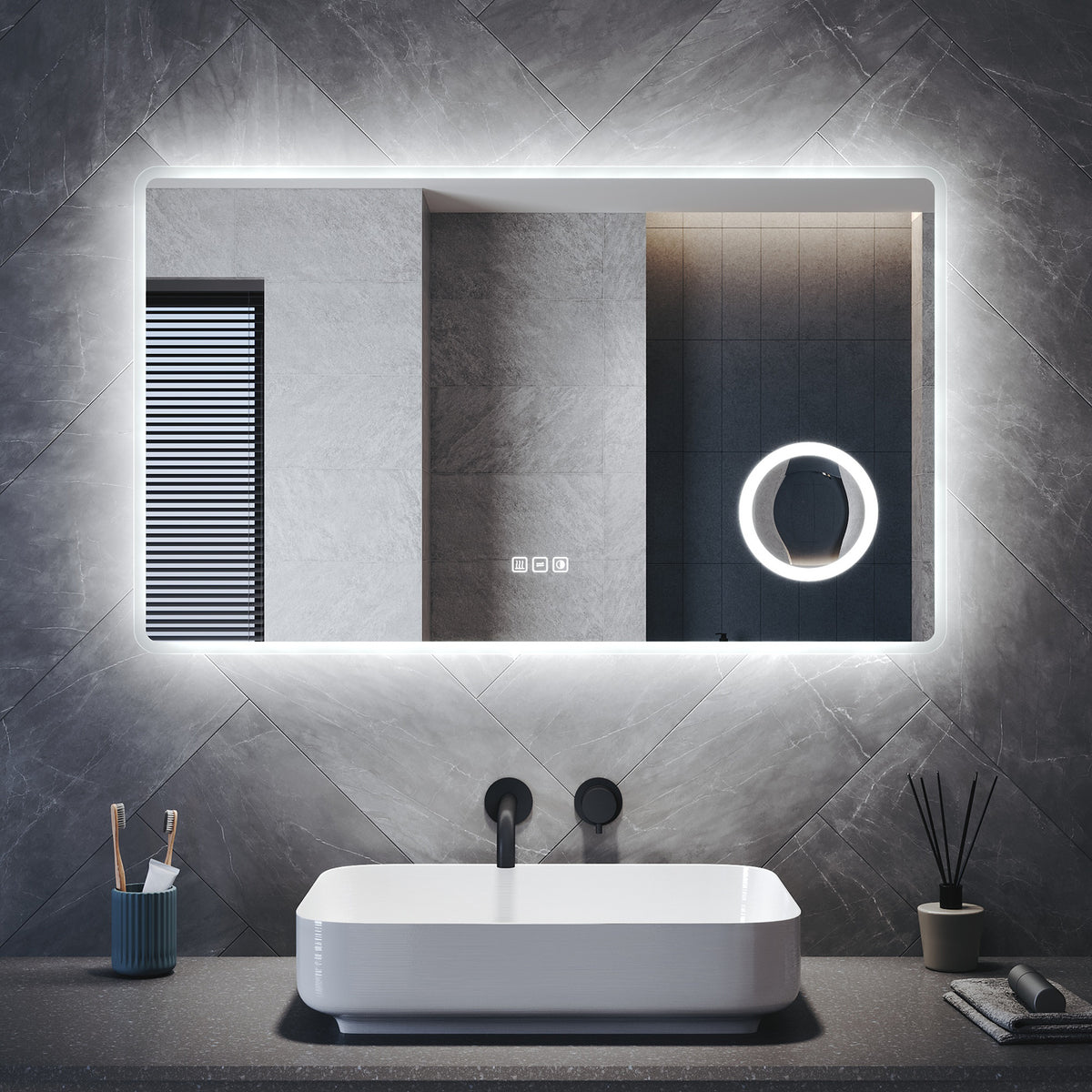 Lighted bathroom mirror with 3x magnification and wall outlet, memory function, 800x600x35mm