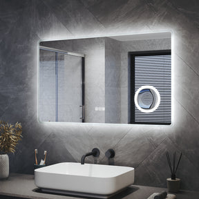 Lighted bathroom mirror with 3x magnification and wall outlet, memory function, 800x600x35mm